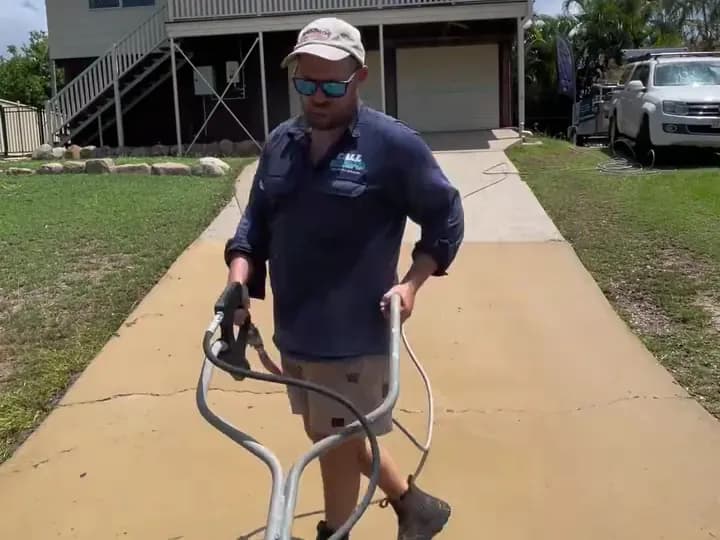 Driveway & Concrete Cleaning by Call Campo in Gladstone